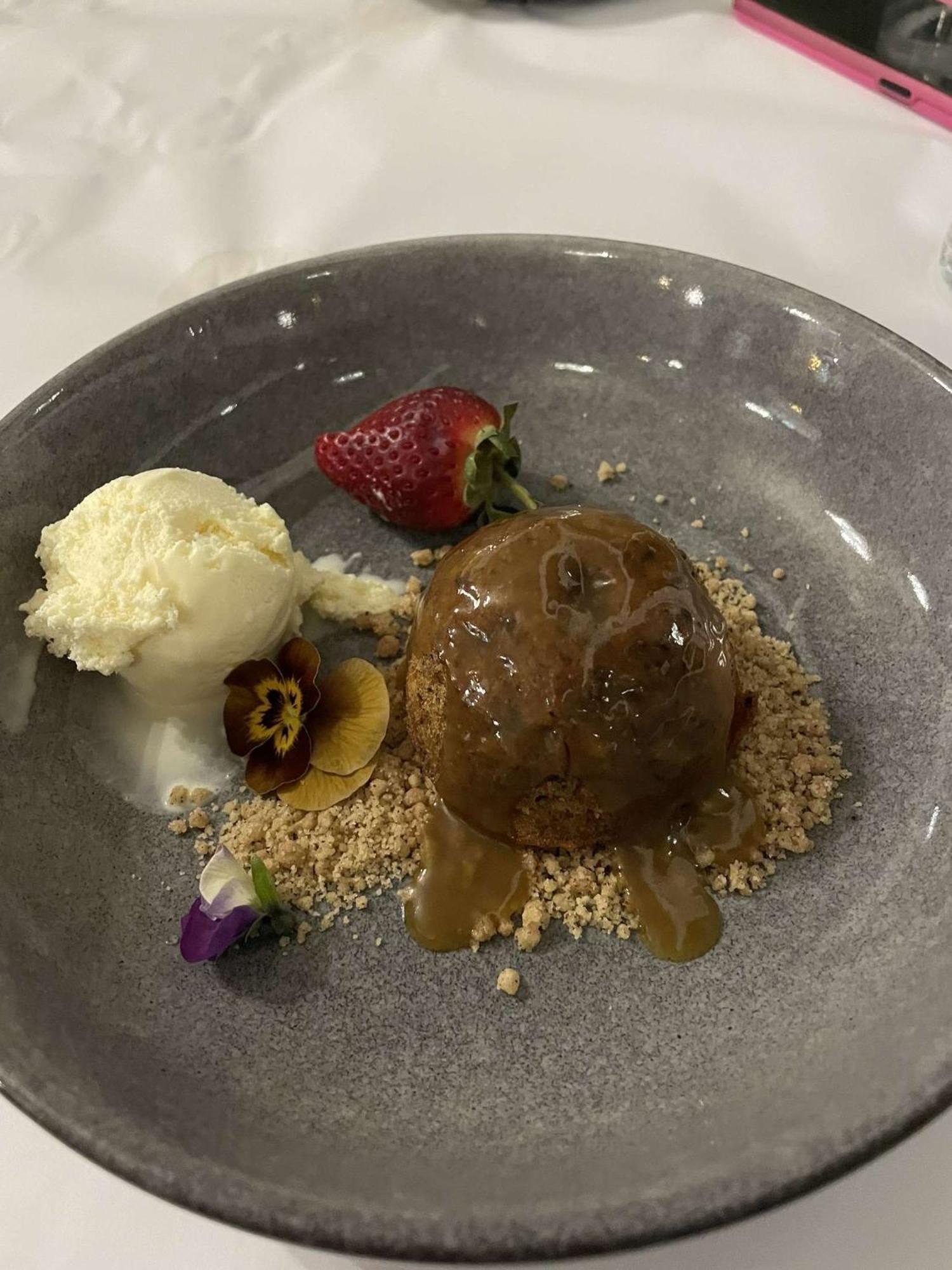 Tumbarumba Motel & Elms Restaurant エクステリア 写真